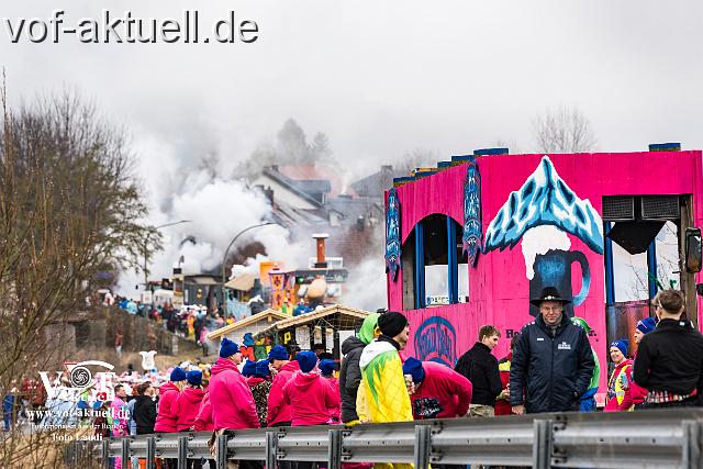 Foto Laudi_faschingszug_pleinting-19.jpg